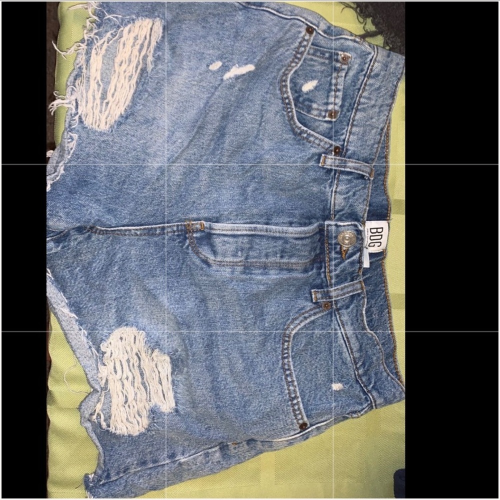 BDG Jean shorts size 30